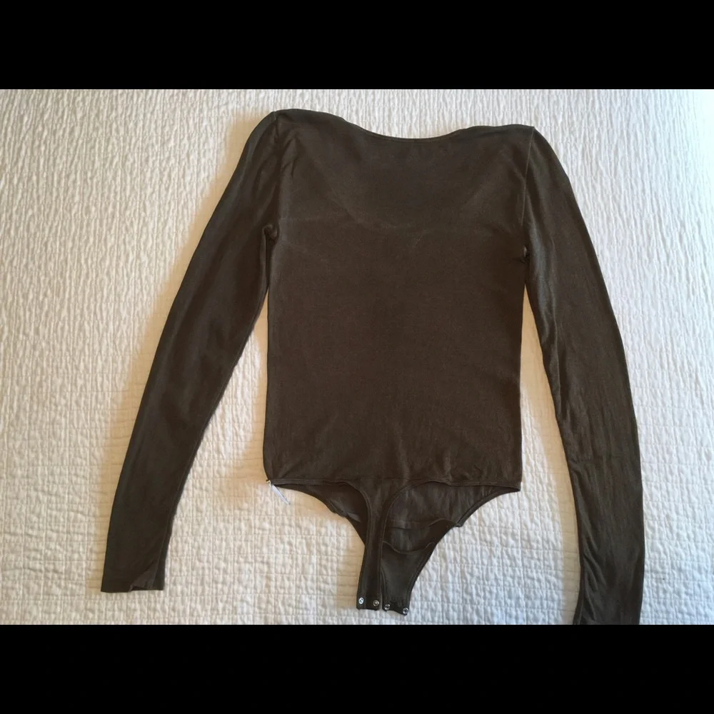 EUC Wolford bronze metallic body thong - Picture 3 of 14